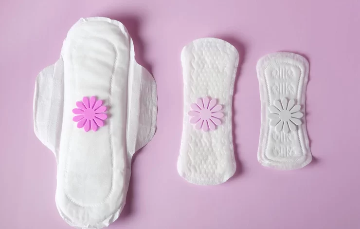 three types women s sanitary napkins different intensity menstruation pink background 648777 926